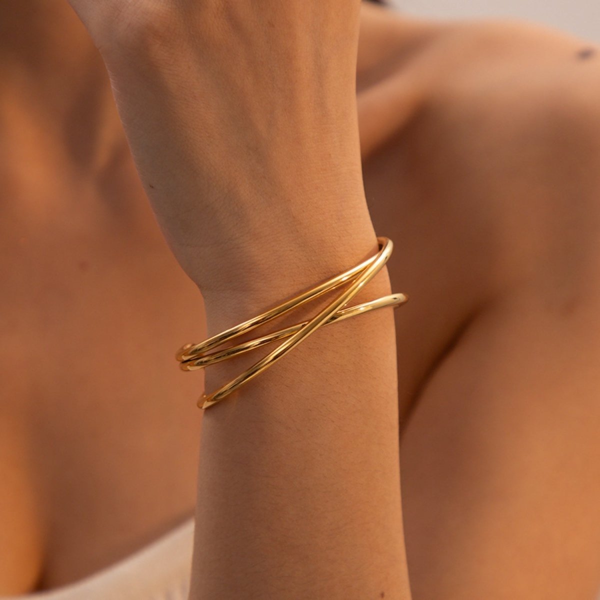 Minimalist Stainless Steel Cuff Bracelet - Dressy Clothing - Bracelets - Gold